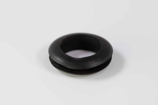 RR Revolution Rubber Dust Seal - REV502247