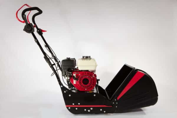 Revolution 20-6 Blade Reel Mower with Honda GX160 - Image 7